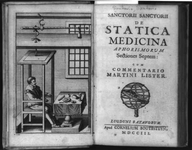 An open book: on the left an engraving of a man seated on a chair hung from a steelyard balance at a table with food, on the right the Latin title page.